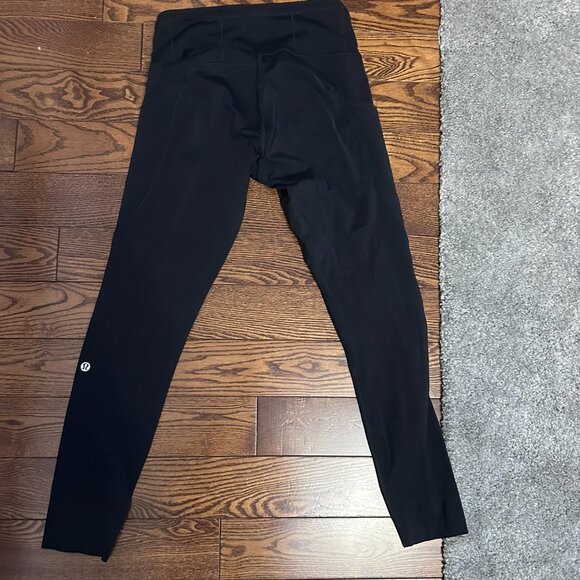 Fast and Free High-Rise Tight 25” Pockets - Picture 2 of 9